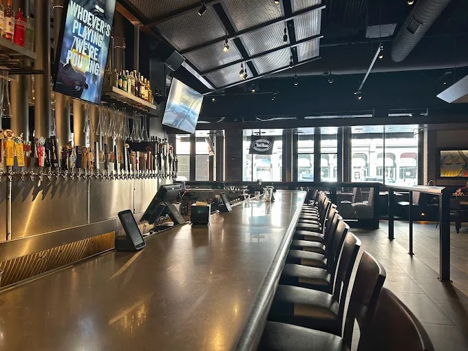 Yard House