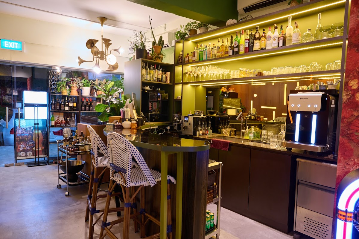 KLARA Charcoal Dining & Bar